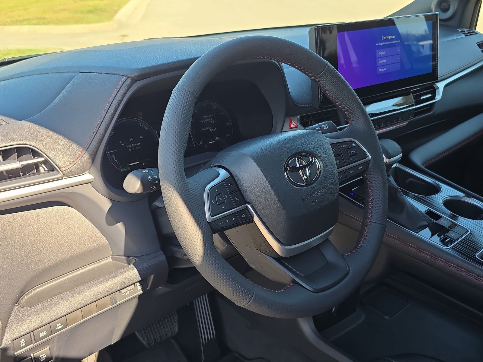 New 2026 Toyota Sienna XSE AWD/4WD image 12