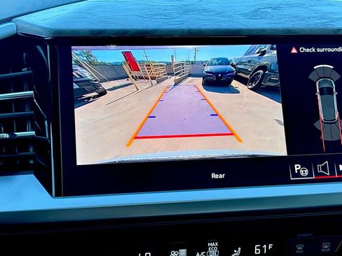 Used 2024 Audi Q4 e-tron Premium Plus w/ Premium Plus image 15