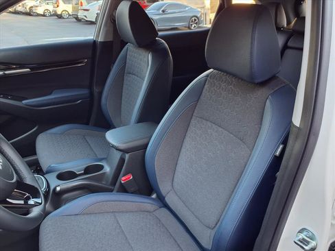 Used 2025 Kia Seltos S image 12