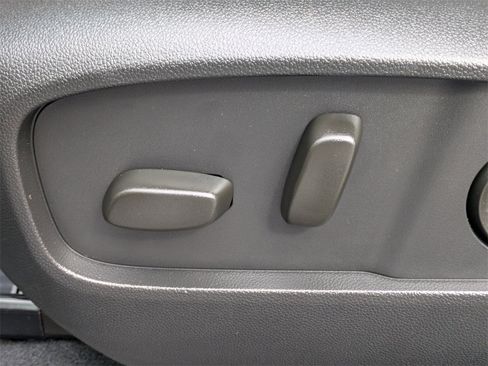 Used 2026 GMC Terrain Denali image 24