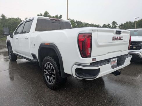 Used 2022 GMC Sierra 2500 AT4 w/ AT4 Premium Plus Package AWD/4WD image 5