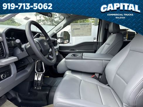 New 2025 Ford F550 4x4 Crew Cab Super Duty image 19
