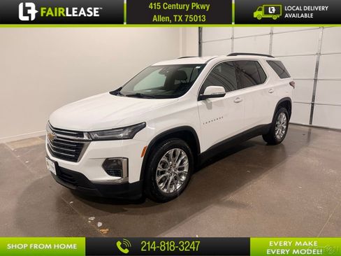 Used 2023 Chevrolet Traverse LT image 1