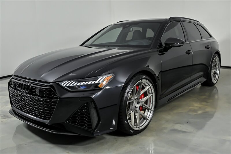 Used 2021 Audi RS 6 AWD/4WD image 5