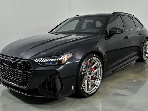 Used 2021 Audi RS 6 AWD/4WD image 5
