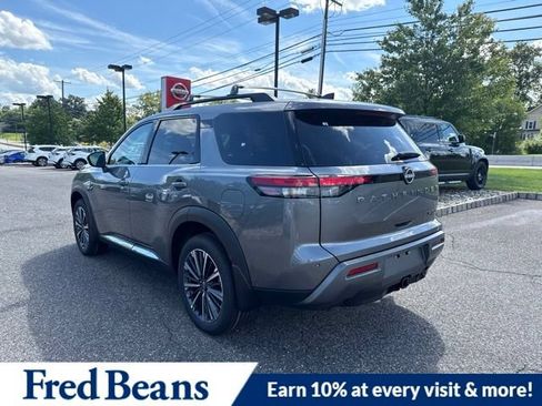 New 2026 Nissan Pathfinder Platinum AWD/4WD image 6