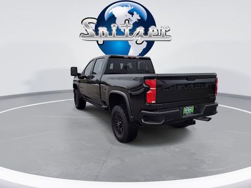 Certified 2024 Chevrolet Silverado 2500 ZR2 w/ Technology Package image 8