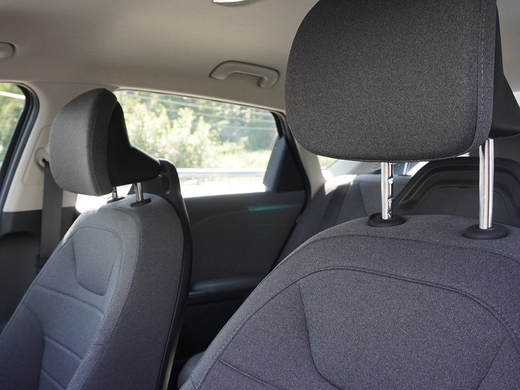 Certified 2025 Kia K4 EX FWD image 28