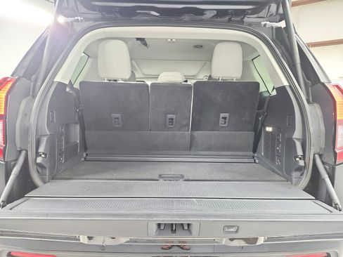 Used 2025 Ford Expedition Active RWD image 55