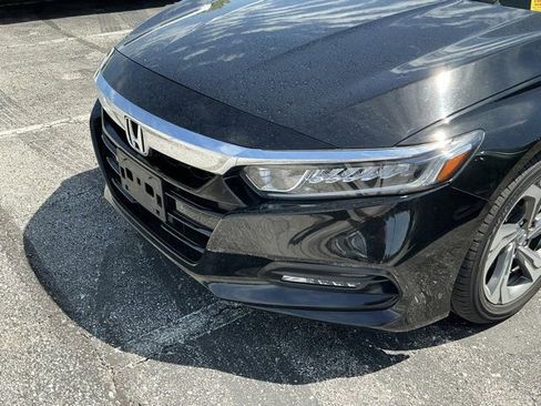 Used 2018 Honda Accord EX image 13