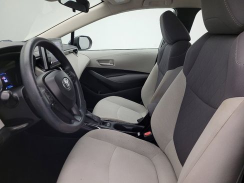 Used 2021 Toyota Corolla LE image 17