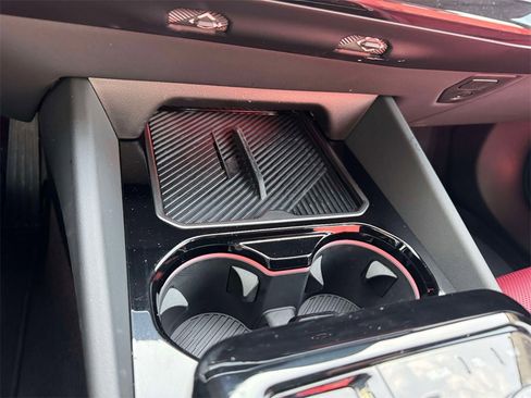 Certified 2025 BMW i5 xDrive40 w/ Premium Package image 15