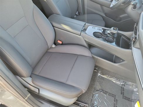 New 2026 Nissan Rogue S image 15