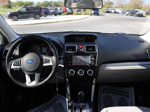 Used 2017 Subaru Forester 2.5i w/ Alloy Wheel Package image 9