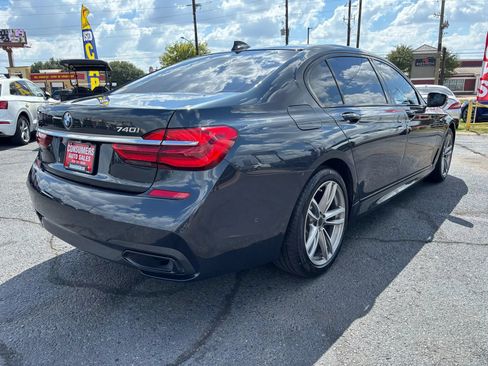 Used 2016 BMW 740i RWD image 3