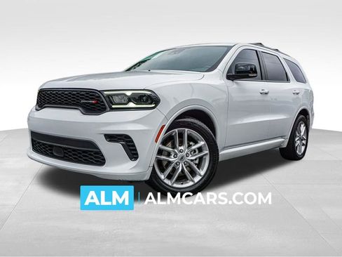 Used 2024 Dodge Durango GT RWD image 1
