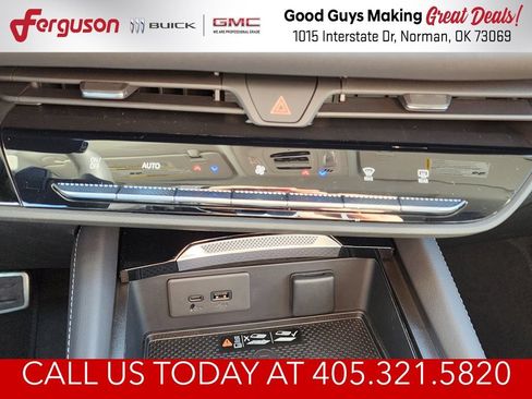New 2026 Buick Envision Sport Touring AWD/4WD image 31