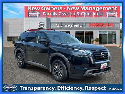Certified 2024 Nissan Pathfinder SV w/ SV Premium Package