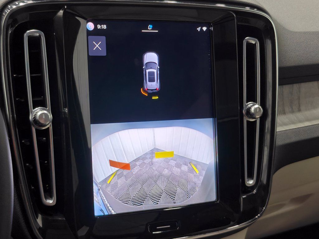 Used 2023 Volvo XC40 B4 Ultimate FWD image 50