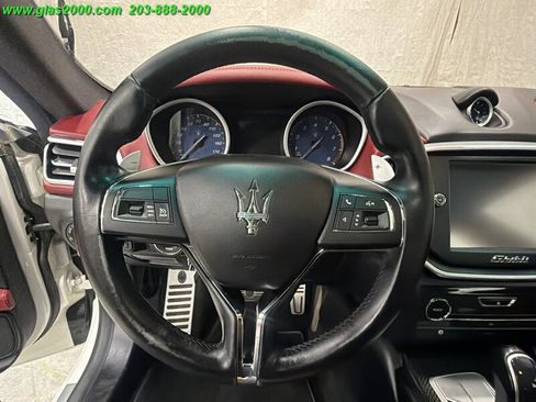 Used 2015 Maserati Ghibli S Q4 AWD/4WD image 4