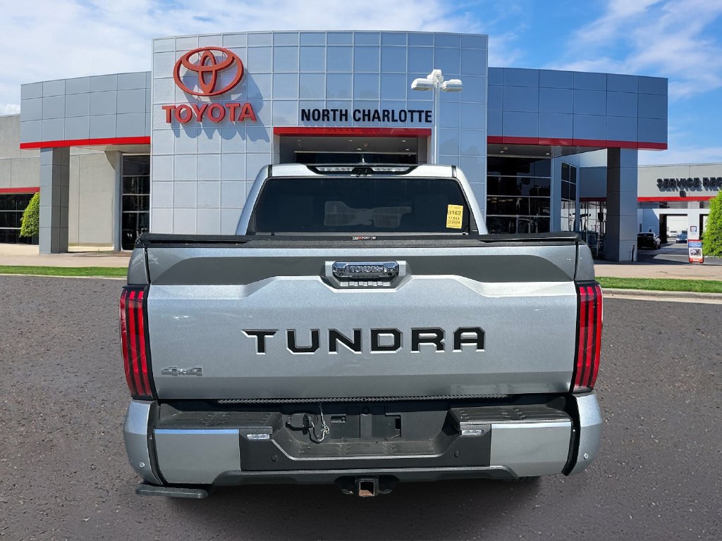 Used 2024 Toyota Tundra Limited AWD/4WD image 7