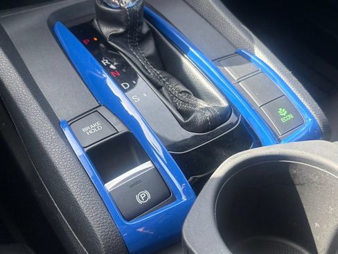 Used 2019 Honda Civic Sport image 40