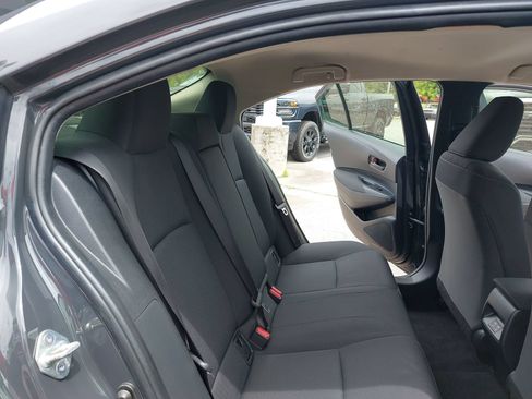 Used 2024 Toyota Corolla LE FWD image 12