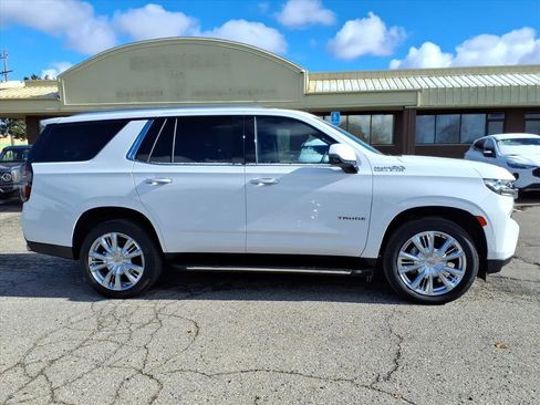 Used 2023 Chevrolet Tahoe High Country image 6