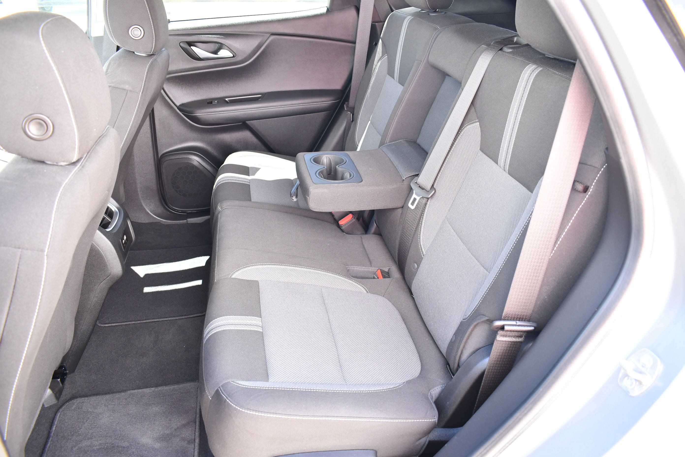 Used 2023 Chevrolet Blazer LT w/ Convenience Package FWD image 24