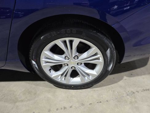 Used 2014 Chevrolet Impala LT w/ Convenience Package image 22