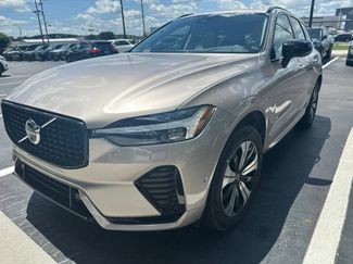 Used 2024 Volvo XC60 T8 Plus w/ Protection Package Premier AWD/4WD video 1