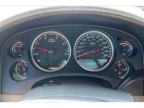 Used 2014 Chevrolet Silverado 2500 LTZ w/ LTZ Plus Package AWD/4WD image 22
