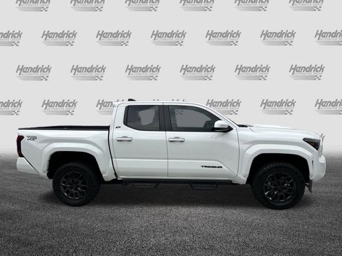 Used 2024 Toyota Tacoma TRD Sport RWD image 11