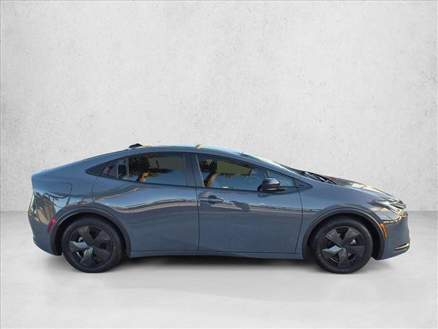 Certified 2026 Toyota Prius Plug-In Hybrid FWD image 4