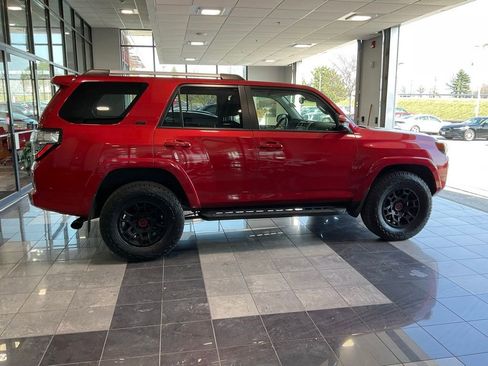 Certified 2022 Toyota 4Runner SR5 Premium w/ TRD Black Wheel Package (TMS) image 5