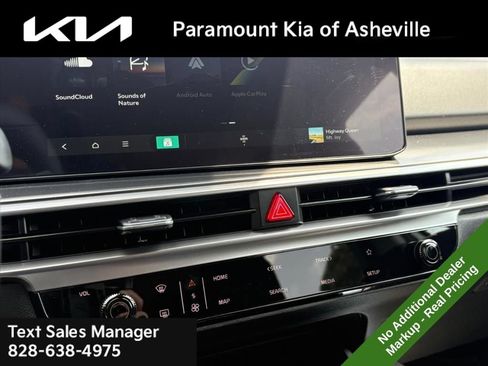 New 2026 Kia Sorento LX FWD image 12