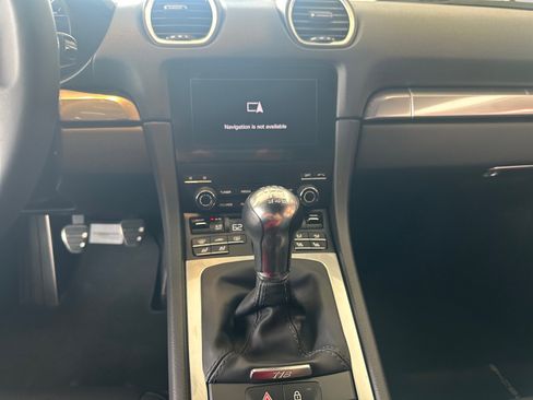 Used 2025 Porsche 718 Cayman S RWD image 12