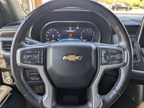 Used 2022 Chevrolet Tahoe LT w/ LT Signature Package image 36