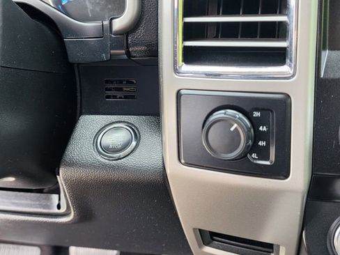 Used 2016 Ford F150 Lariat w/ Equipment Group 502A Luxury image 24