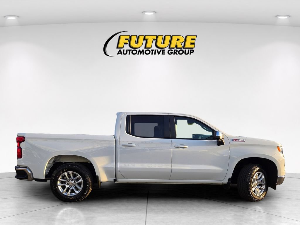 Certified 2026 Chevrolet Silverado 1500 LT w/ Z71 Off-Road Package AWD/4WD image 3