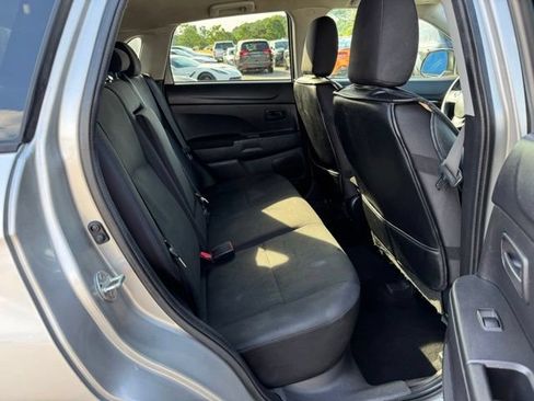 Used 2015 Mitsubishi Outlander Sport ES FWD image 11