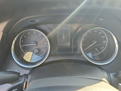 Used 2018 Toyota Camry SE image 21