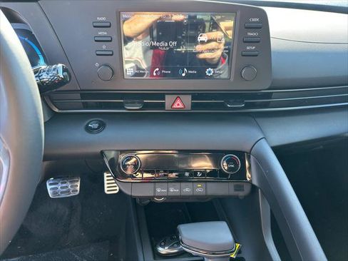 Certified 2026 Hyundai Elantra Sport FWD image 24