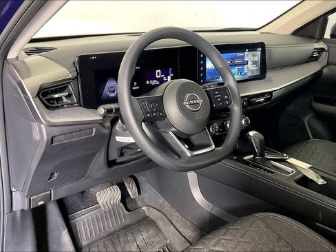 Certified 2025 Nissan Kicks SV w/ SV Premium Package AWD/4WD image 16