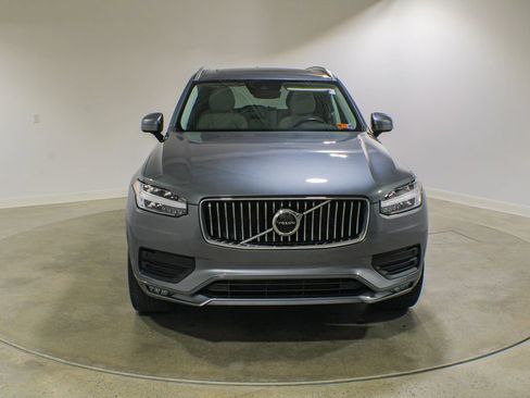 Used 2020 Volvo XC90 T5 Momentum w/ Protection Package AWD/4WD image 8
