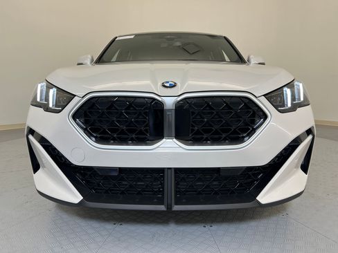 Used 2026 BMW X2 xDrive28i w/ Convenience Package image 6