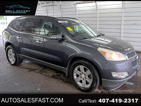 Used 2010 Chevrolet Traverse LT AWD/4WD image 1