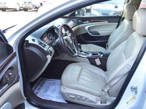 Used 2016 Buick Regal Premium w/ Driver Confidence Package #1 image 38