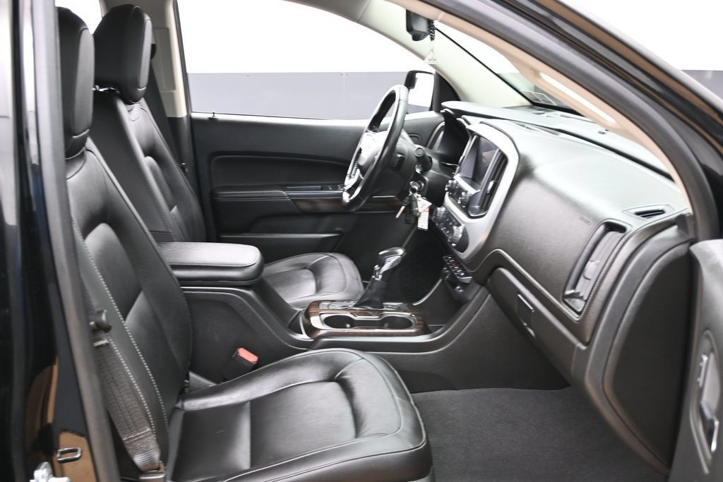 Used 2022 GMC Canyon Elevation w/ Elevation Premium Package AWD/4WD image 30