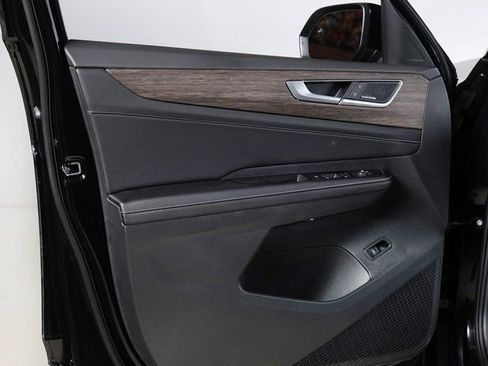 Used 2026 Volkswagen Atlas SEL Premium R-Line image 24